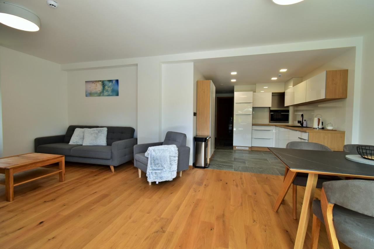 Apartments With Mountain Views Spindleruv Mlyn Bagian luar foto